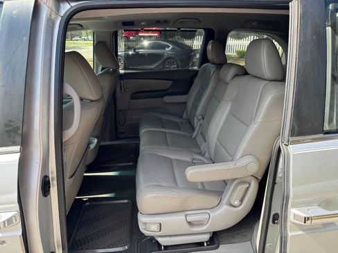 Used 2011 Honda Odyssey EX-L image 12