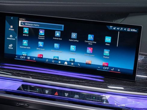 Used 2024 BMW i7 xDrive60 image 18