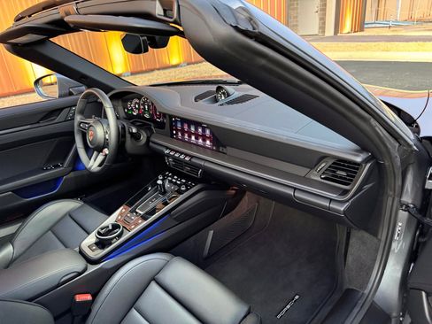 Used 2026 Porsche 911 Targa 4 GTS image 19