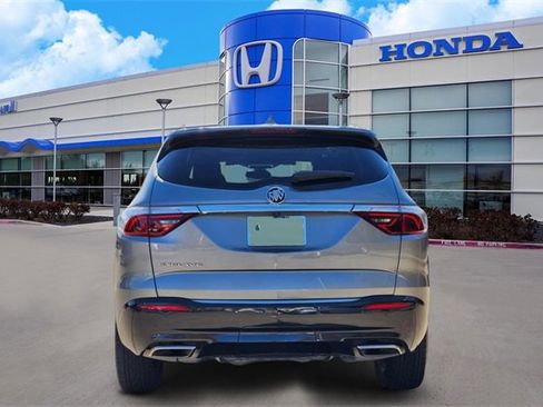 Used 2023 Buick Enclave Essence w/ Experience Buick Package image 5