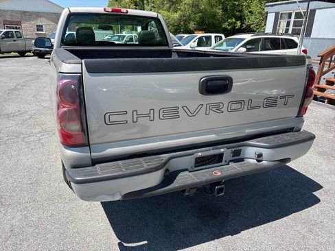 Used 2006 Chevrolet Silverado 1500 W/T RWD image 15