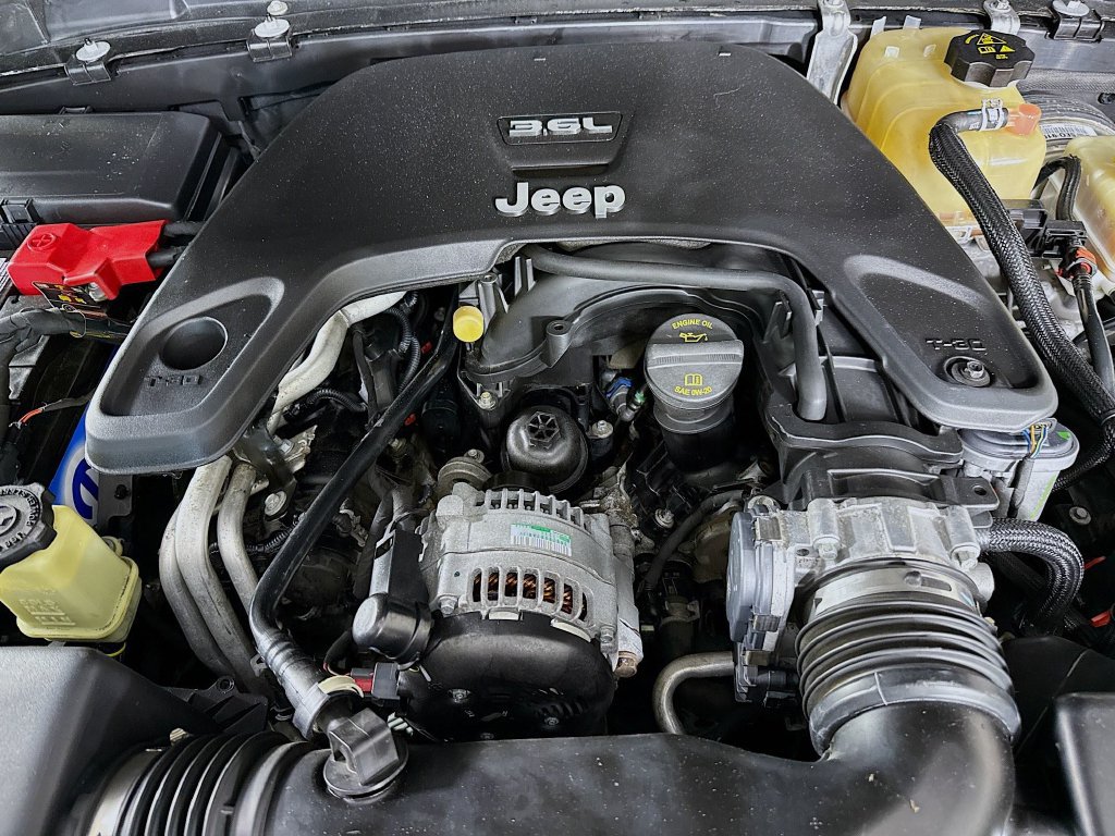 Used 2019 Jeep Wrangler Unlimited Sport S AWD/4WD image 30
