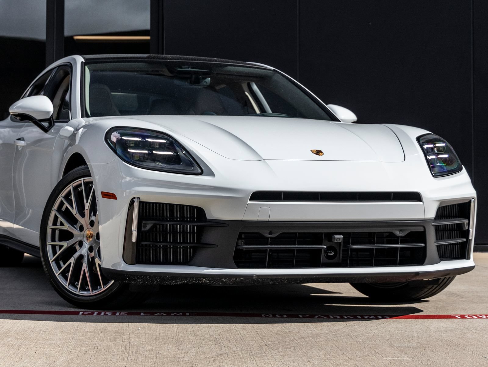 New 2026 Porsche Panamera RWD image 9