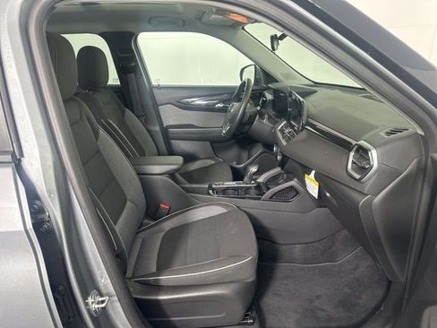 New 2026 Chevrolet TrailBlazer LT w/ LT Cold Weather Package image 14