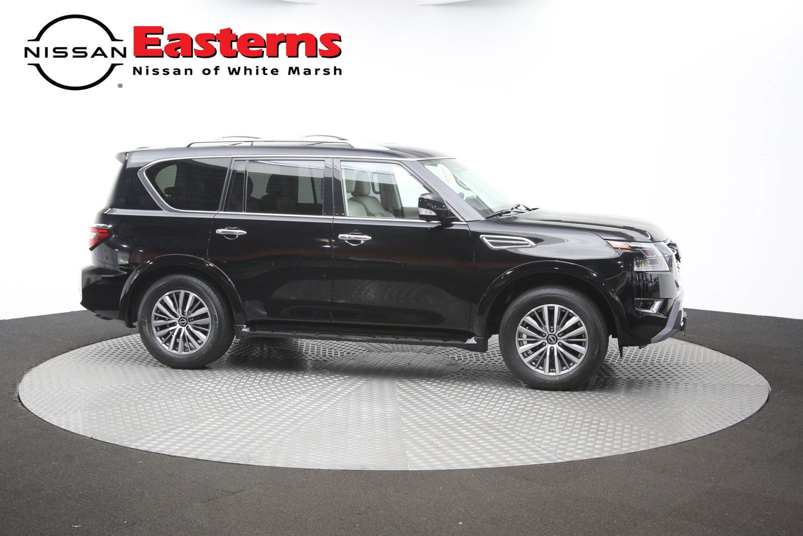 Used 2023 Nissan Armada SL w/ Captain's Chairs Package AWD/4WD image 48