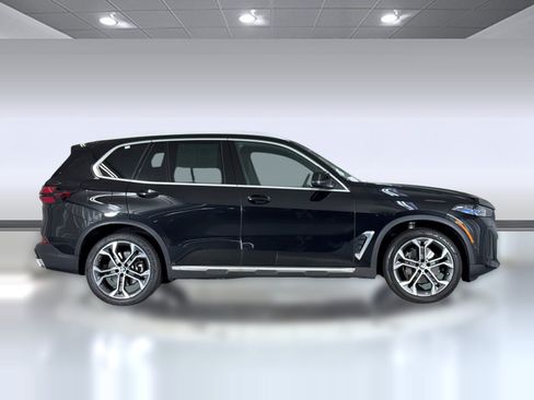 Used 2026 BMW X5 sDrive40i w/ Climate Comfort Package RWD image 8