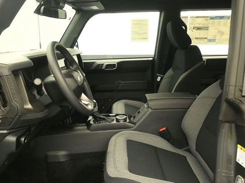 New 2025 Ford Bronco 4-Door image 11