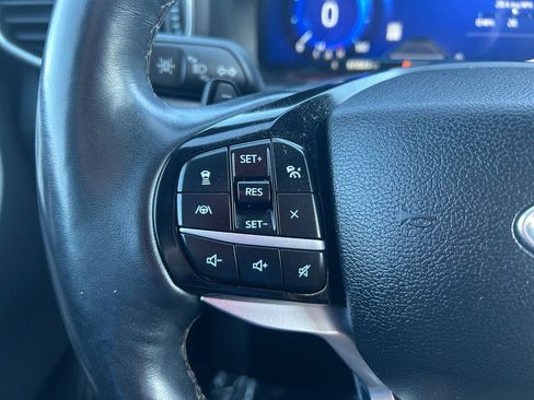 Used 2021 Ford Explorer Platinum w/ Equipment Group 601A image 21