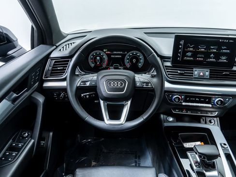 Used 2025 Audi Q5 2.0T Premium w/ Convenience Plus Package image 14