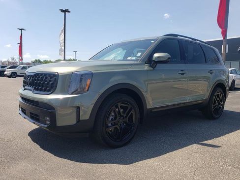 Certified 2025 Kia Telluride SX Prestige X-Line AWD/4WD image 9