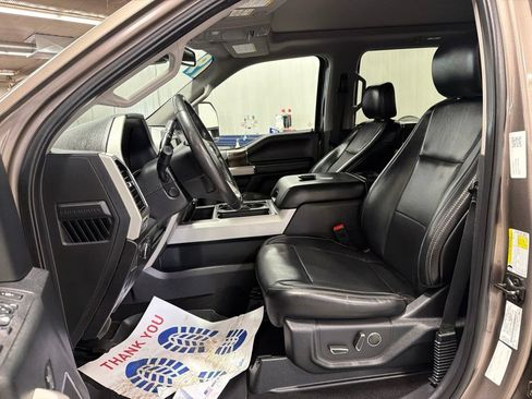 Used 2019 Ford F350 Lariat w/ Lariat Ultimate Package AWD/4WD image 14