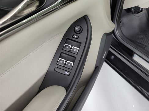 Used 2019 Cadillac CTS Sedan image 19