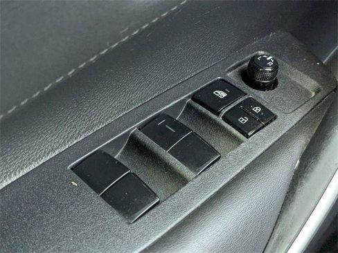 Used 2020 Toyota Corolla SE image 21