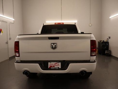 Used 2013 RAM 1500 Express RWD image 3