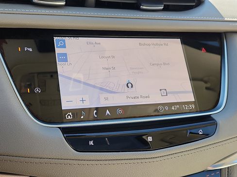 Used 2021 Cadillac XT5 Premium Luxury image 28