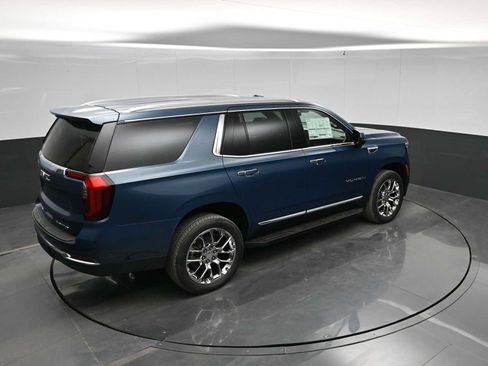 New 2026 GMC Yukon Elevation w/ Elevation Premium Package AWD/4WD image 30