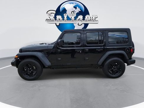 Used 2022 Jeep Wrangler Unlimited Sport image 6