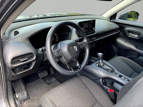 Used 2024 Honda HR-V LX image 17