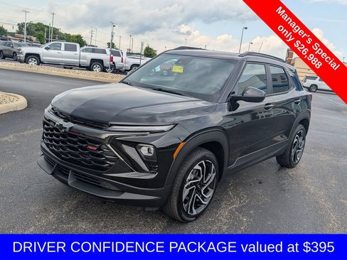 Used 2025 Chevrolet TrailBlazer RS w/ Convenience Package AWD/4WD image 4