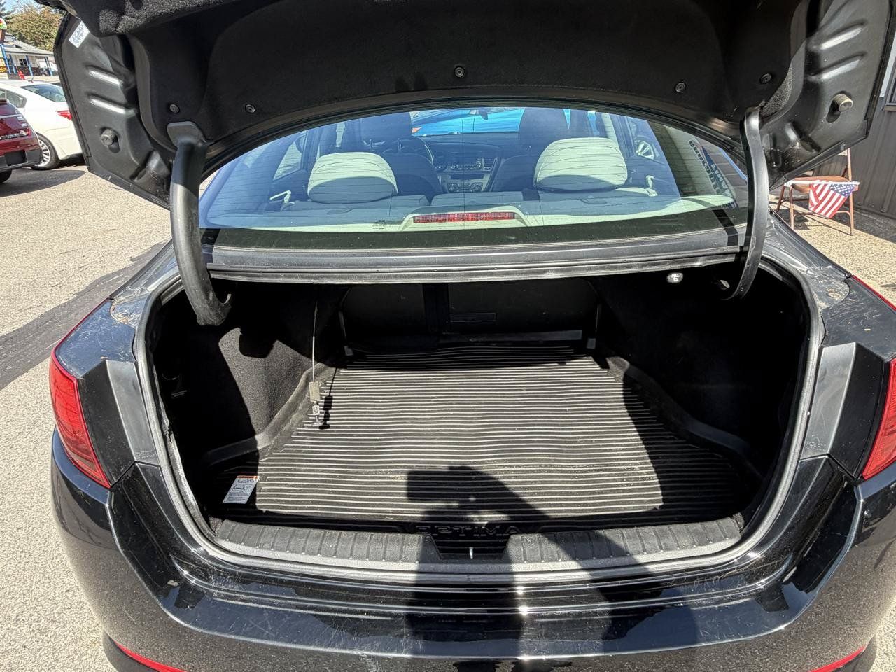 Used 2012 Kia Optima EX FWD image 8