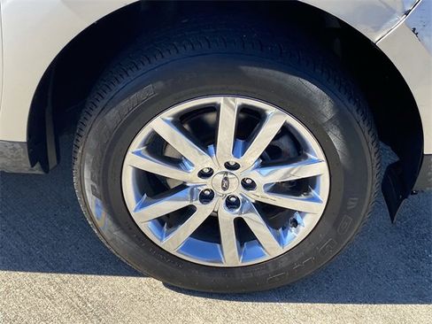 Used 2013 Ford Edge Limited image 21