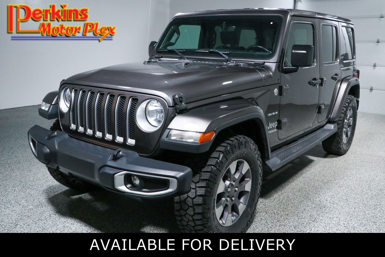 Used 2018 Jeep Wrangler Unlimited Sahara AWD/4WD image 1