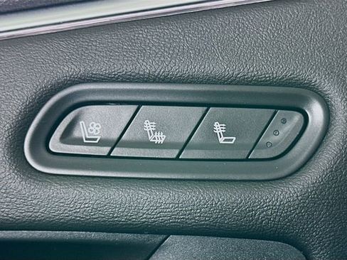 Certified 2023 Cadillac Escalade ESV Sport AWD/4WD image 21