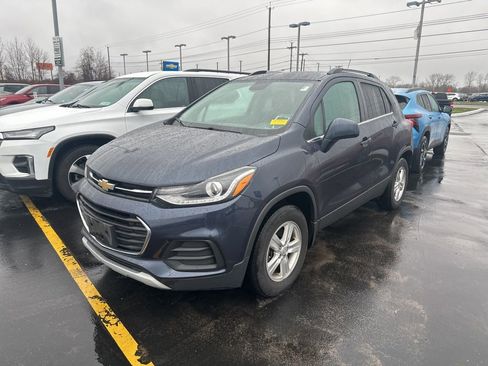 Used 2018 Chevrolet Trax LT w/ LPO, Protection Package image 5