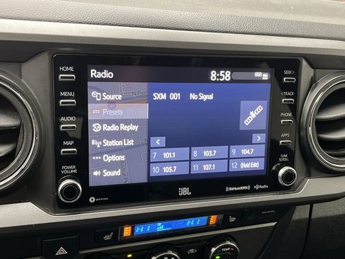 Used 2020 Toyota Tacoma TRD Sport w/ TRD Premium Sport Package image 18