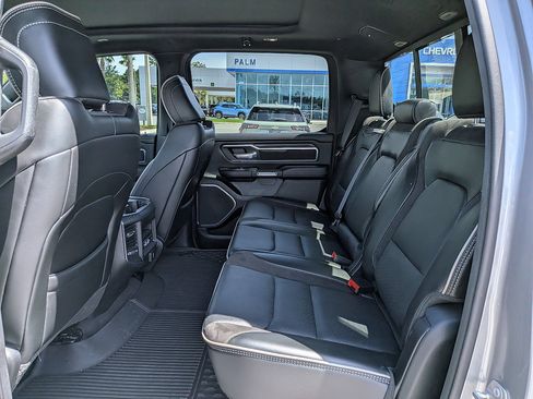 Used 2024 RAM 1500 Laramie AWD/4WD image 13