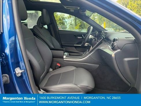 Used 2024 Mercedes-Benz C 300 4MATIC Sedan image 35