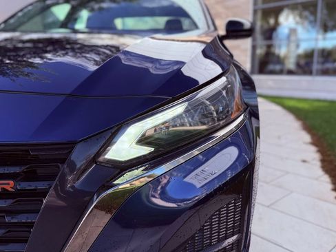 Used 2024 Nissan Altima 2.5 SR image 10