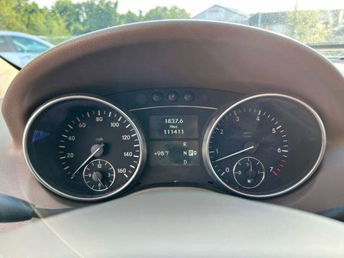 Used 2011 Mercedes-Benz ML 350 4MATIC w/ Premium 1 Pkg image 24