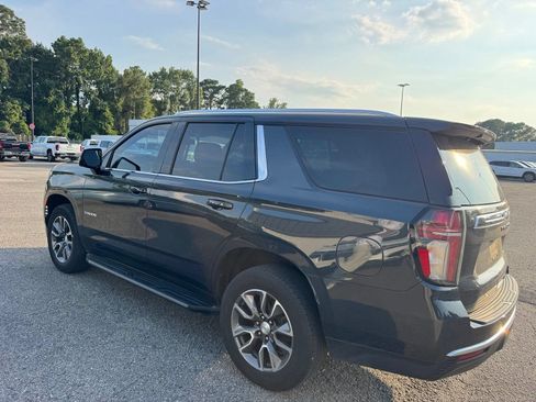 Used 2022 Chevrolet Tahoe LT w/ LT Signature Plus Package RWD image 4