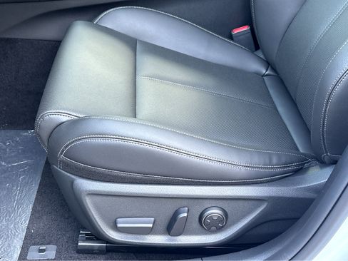 New 2026 Genesis G70 3.3T Sport Prestige image 25