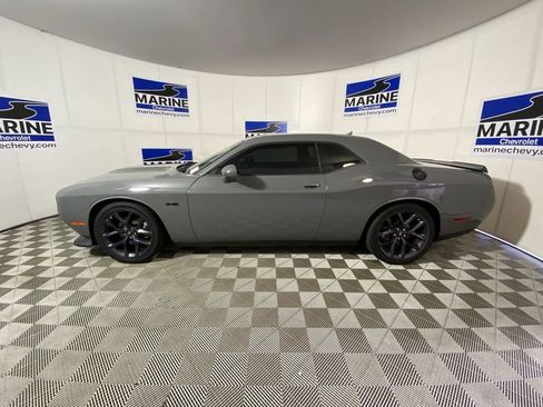 Used 2023 Dodge Challenger R/T w/ Plus Package RWD image 10