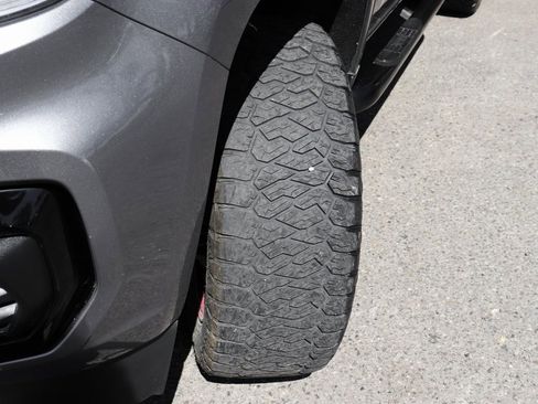 Used 2021 Chevrolet Colorado W/T w/ Custom Special Edition image 36