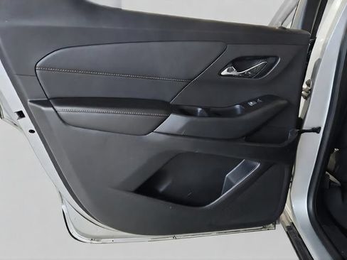 Used 2019 Chevrolet Traverse LT w/ LT Premium Package AWD/4WD image 21