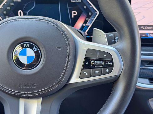 Used 2024 BMW X5 sDrive40i w/ M Sport Package RWD image 21