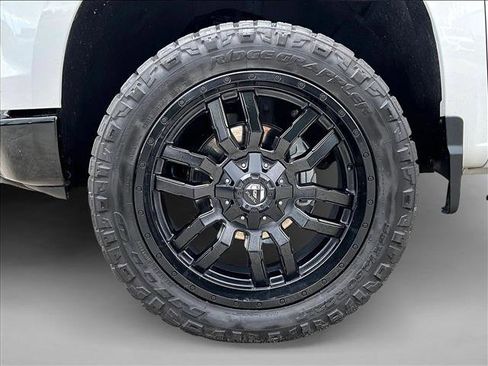 Certified 2025 Chevrolet Silverado 1500 LT Trail Boss w/ Convenience Package II image 10