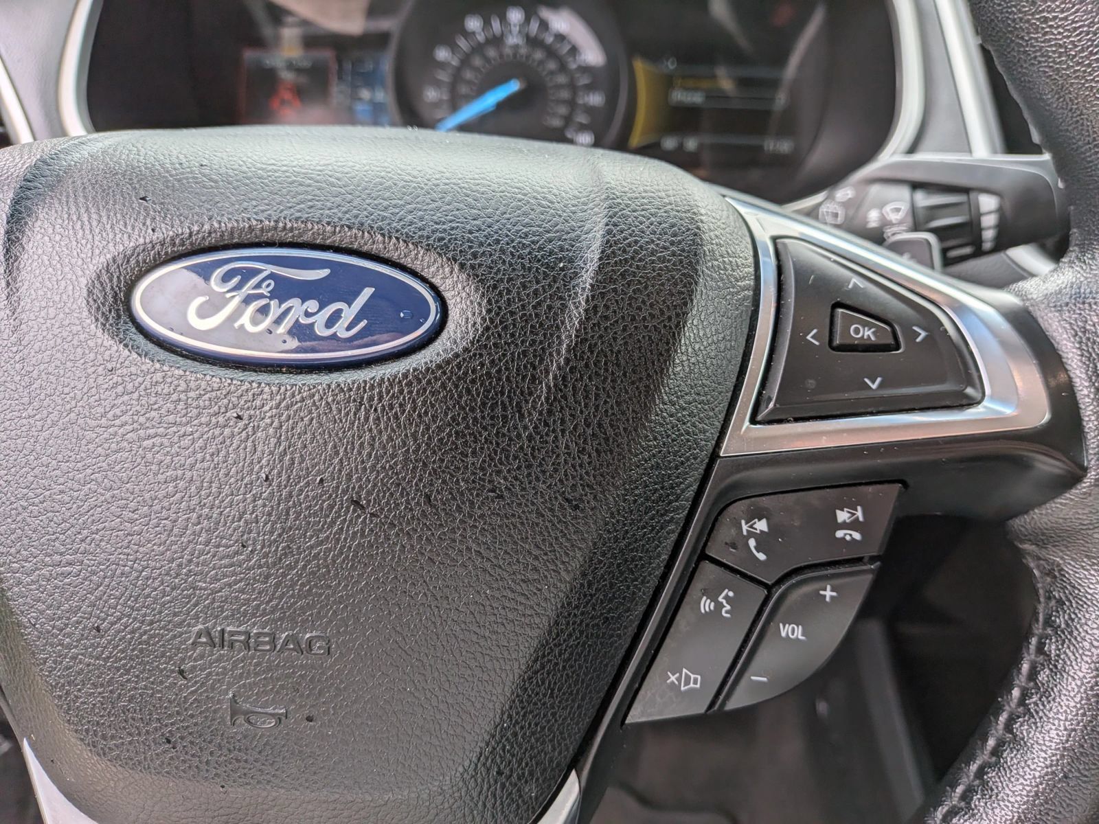 Used 2020 Ford Edge SEL AWD/4WD image 47