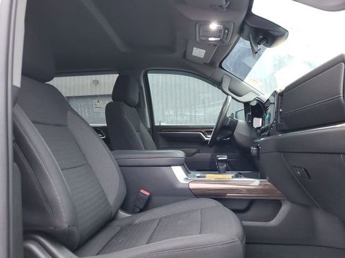 Used 2022 Chevrolet Silverado 1500 RST image 13