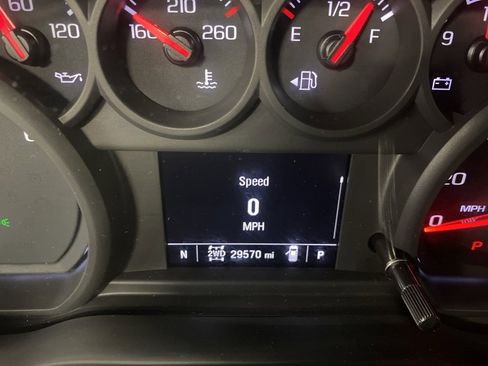 Certified 2022 Chevrolet Silverado 1500 Custom image 30