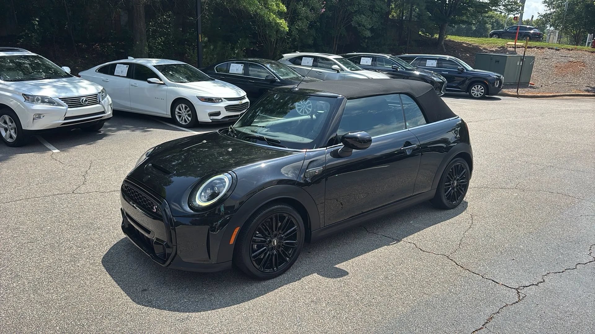 Used 2023 MINI Cooper S FWD image 11