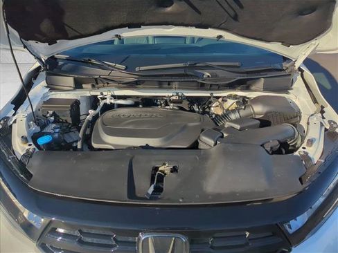 New 2026 Honda Odyssey Touring image 21