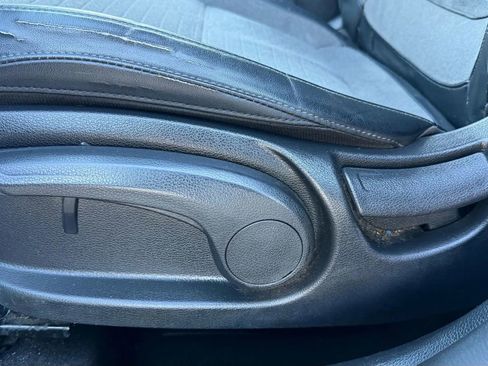 Used 2021 Kia Seltos S image 18