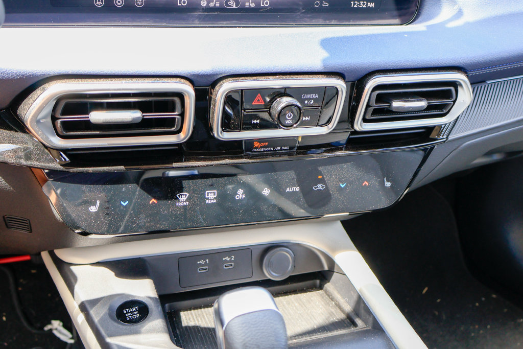 Certified 2026 Nissan Sentra SL w/ Floor Mat Package FWD image 15
