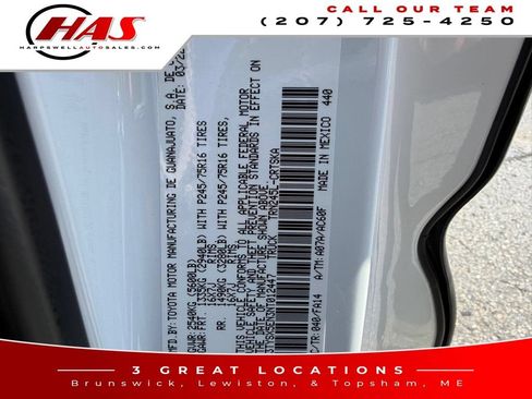 Used 2022 Toyota Tacoma SR AWD/4WD image 18