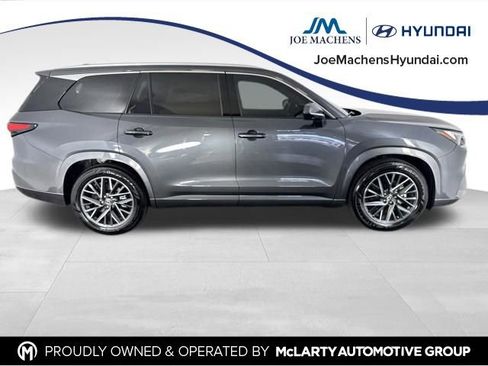 Used 2025 Lexus TX 350 AWD w/ Technology Package image 4