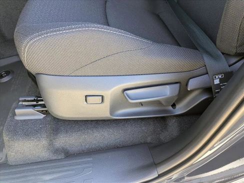 New 2025 Toyota 4Runner SR5 image 4